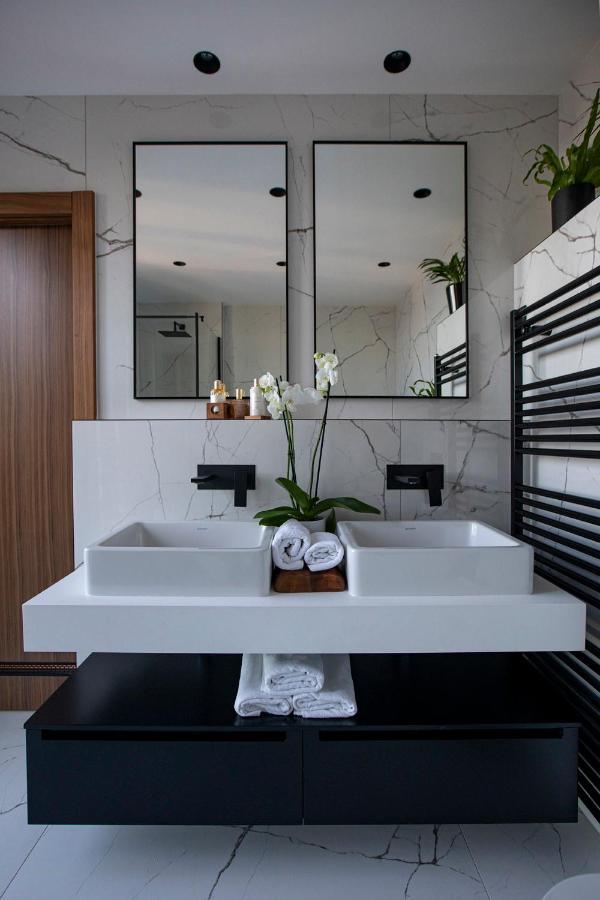 T - Wellness And Luxury With Spectacular Old Town View