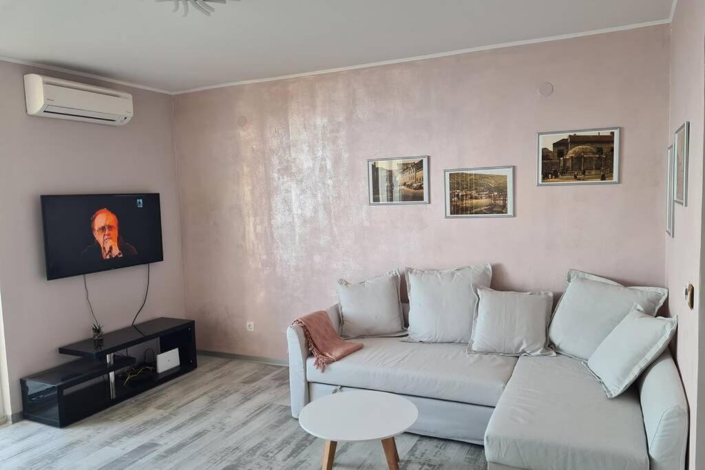 Apartment Lacroma *