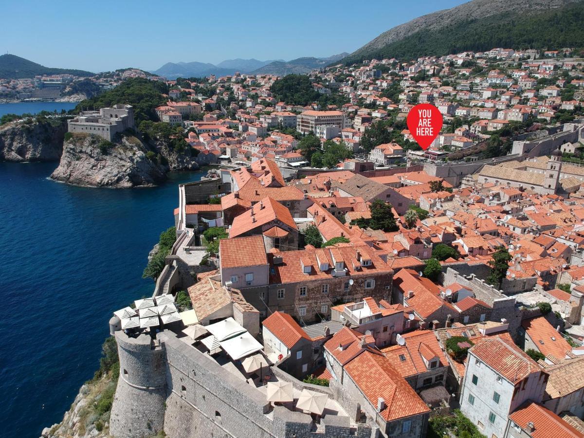 Deluxe Socialist Chic Flavor Apartment Dubrovnik