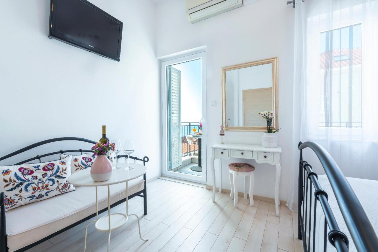 Apartment Boro 2 *