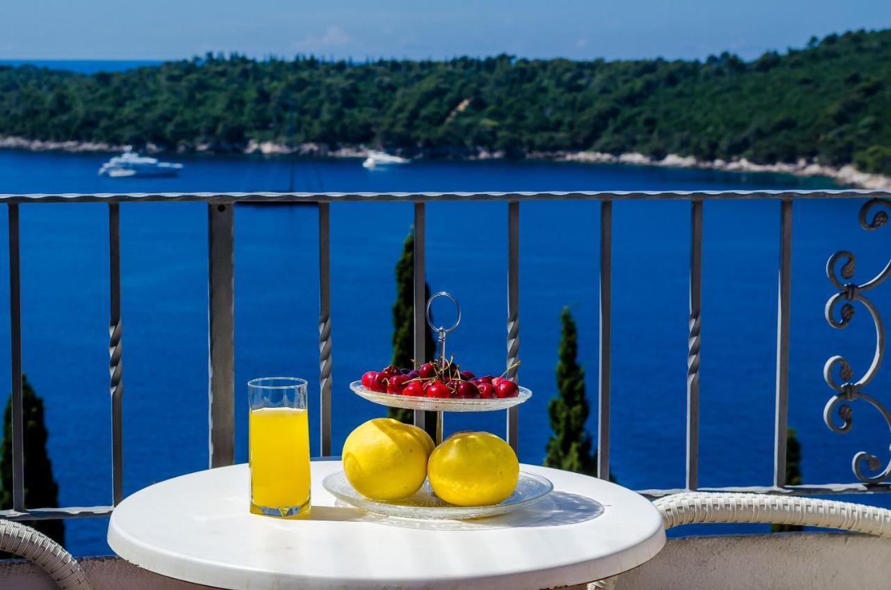 Viktorija - Old Town & Sea View Apartment *