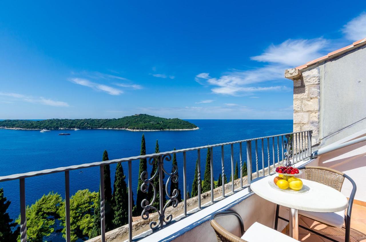 Viktorija - Old Town & Sea View Apartment *