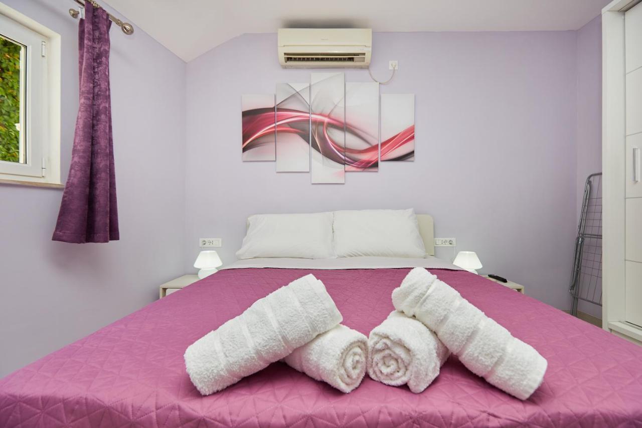 Apartment Kolorina *