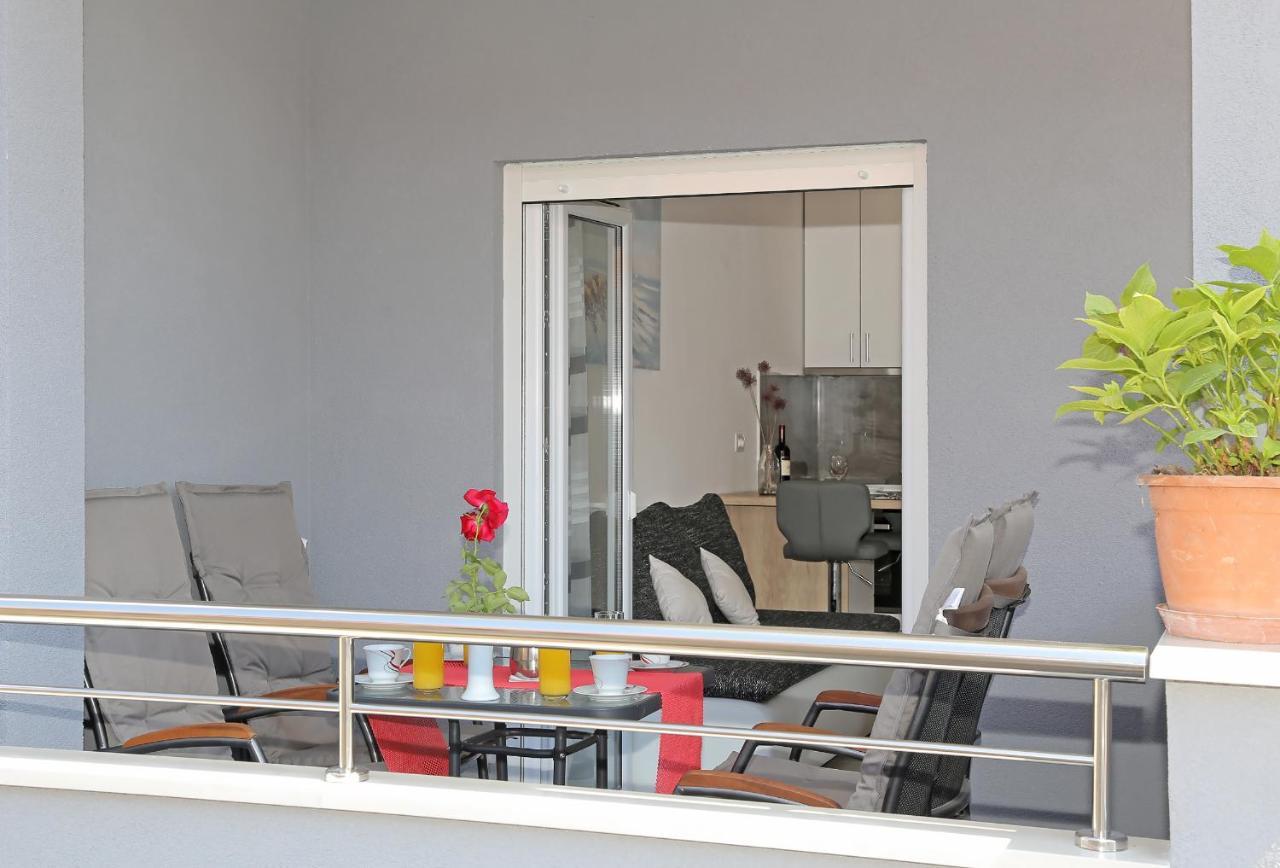 Apartment Relax And Holiday