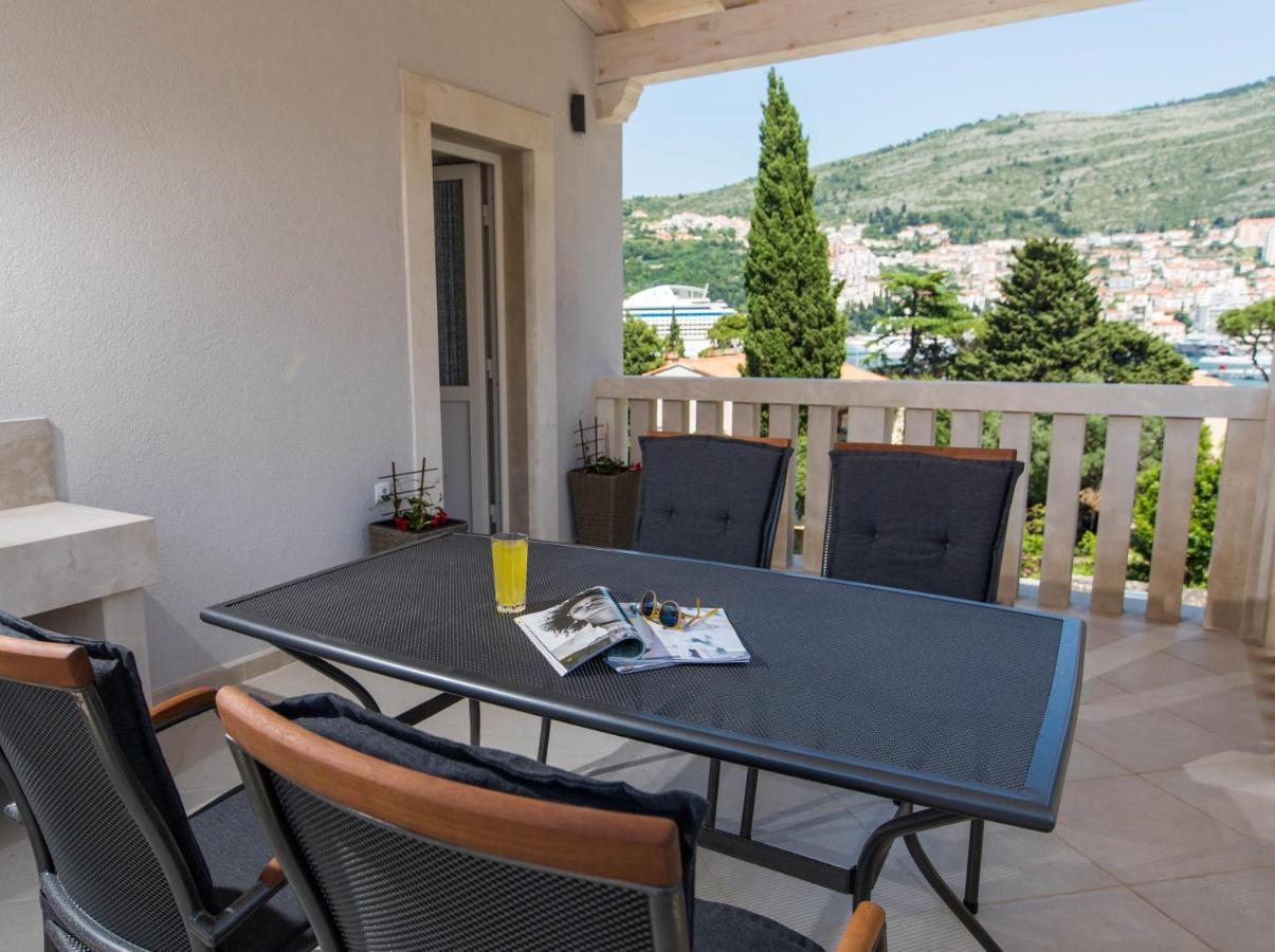 Enigma Villa