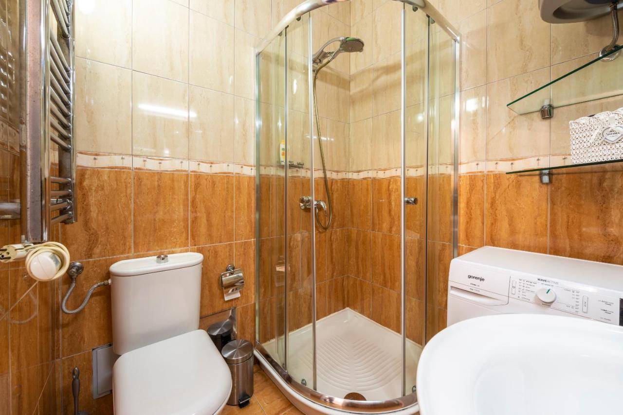 Apartamento Niko's Charming With Free Parking *