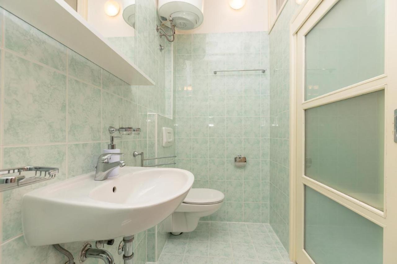 Apartment Placa *