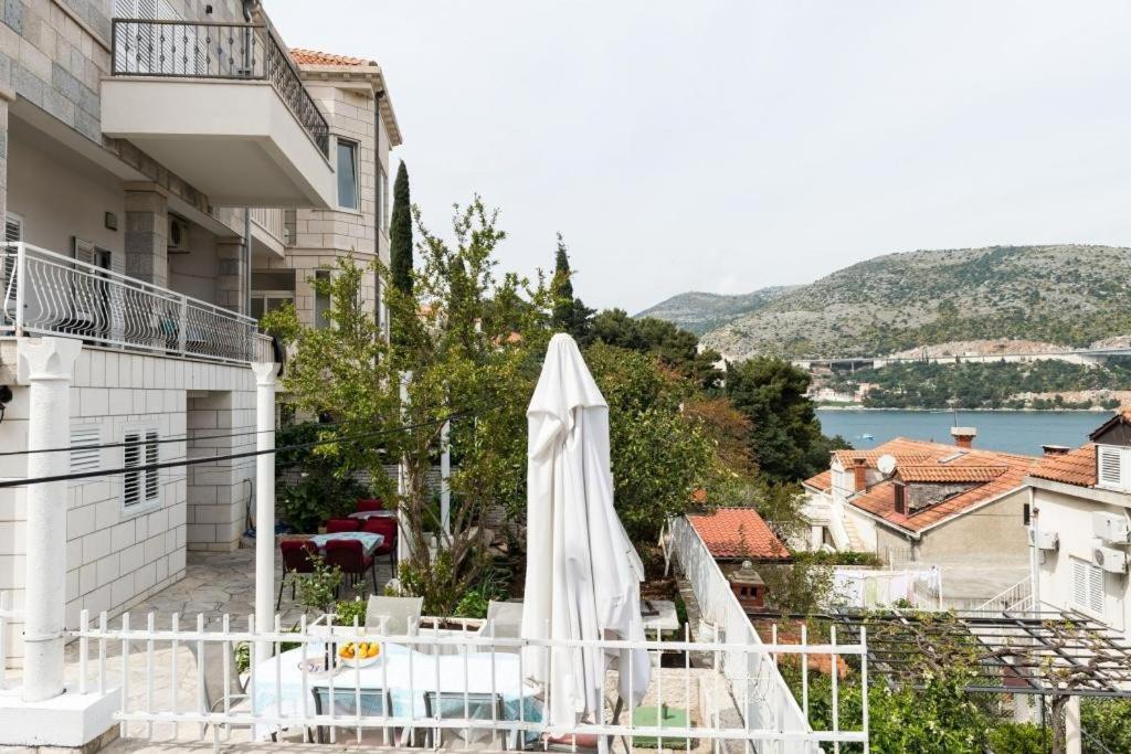 Cuk Guest house 3*