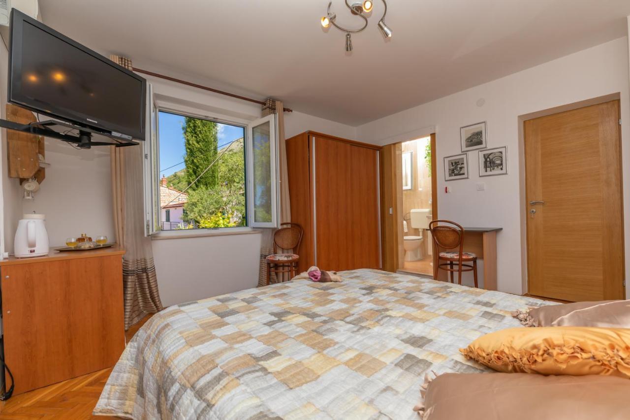 Sobe Na Konalu Gasthuis 3*