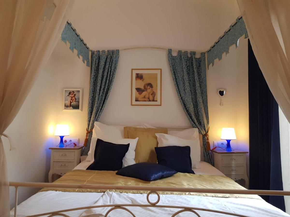 Andio Bed & Breakfast 4*