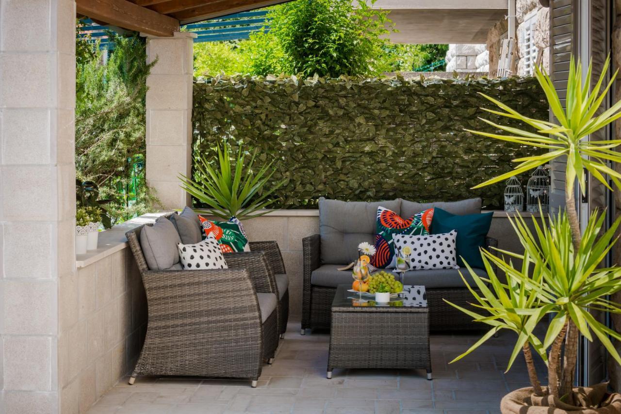 Apartamento Niko's Charming With Free Parking *