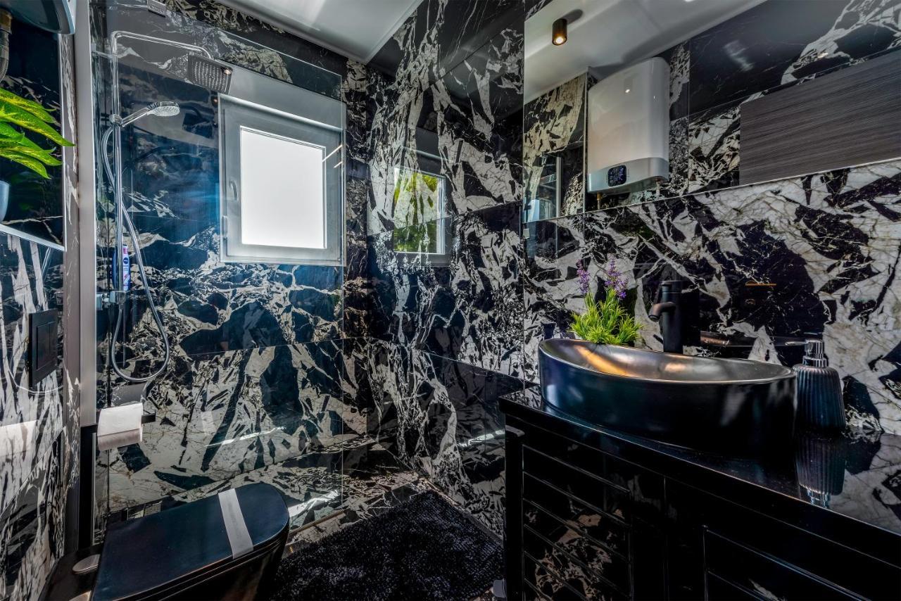 Apartment Exclusive Marangun *