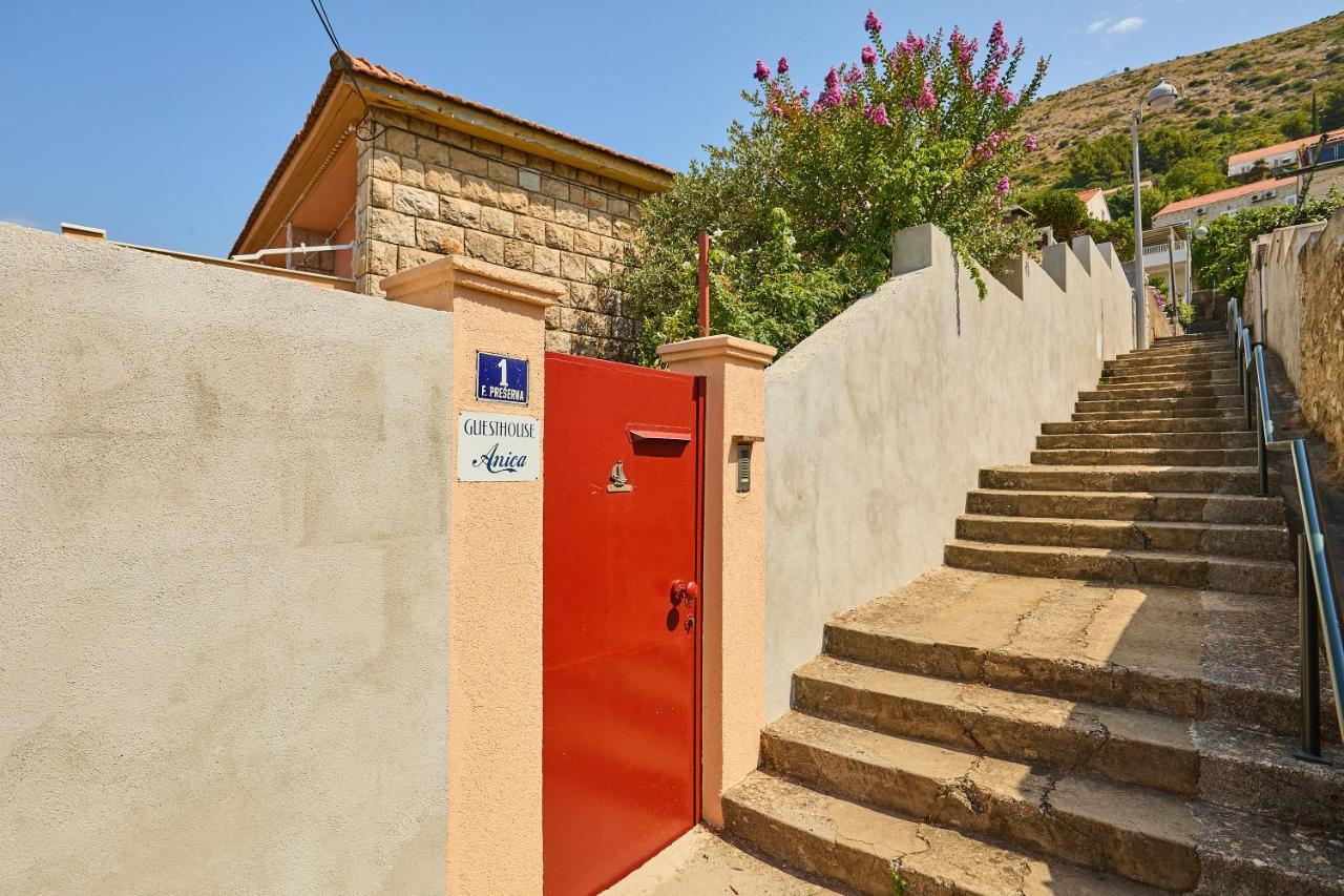 Casa de hóspedes Anica 3*