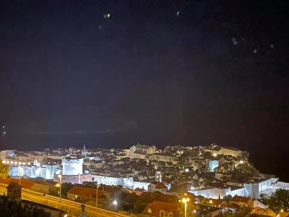 Apartment Charming View Old Town Ap, With Free Parking *