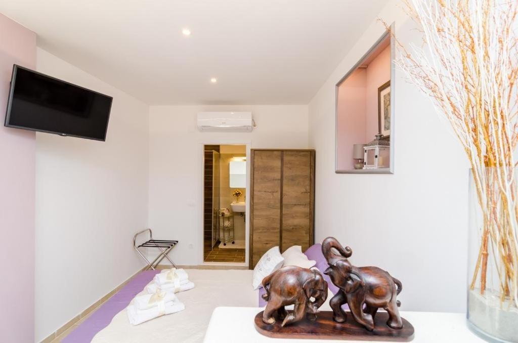 & Lady O Guest house 3*