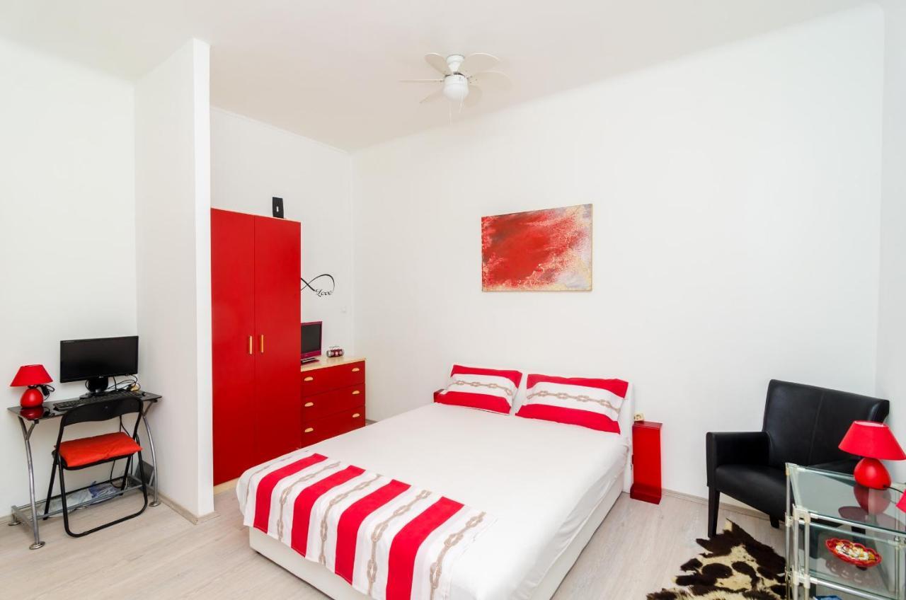 Caceris Apartment