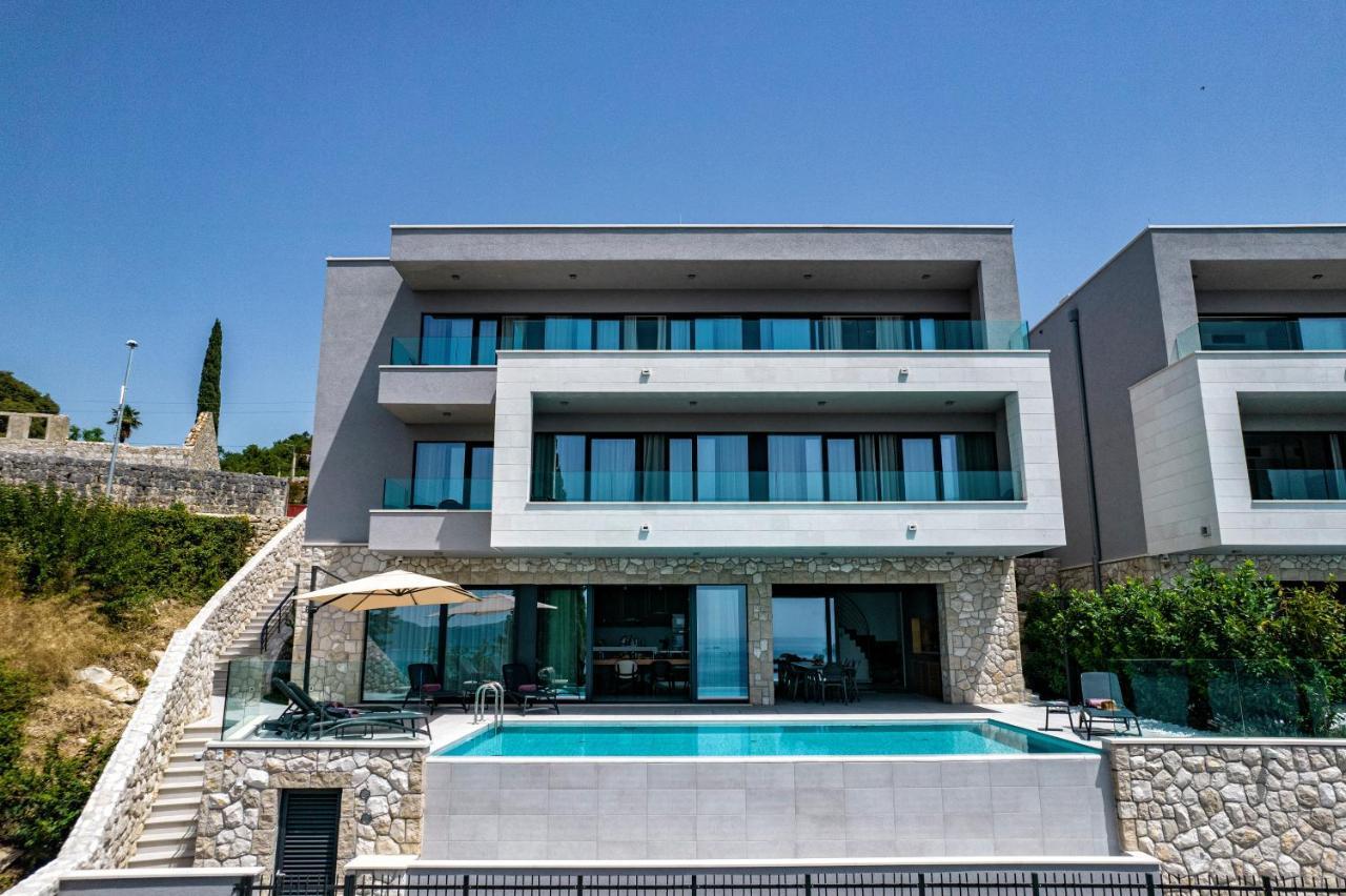 Villa Luxury Maris 5*