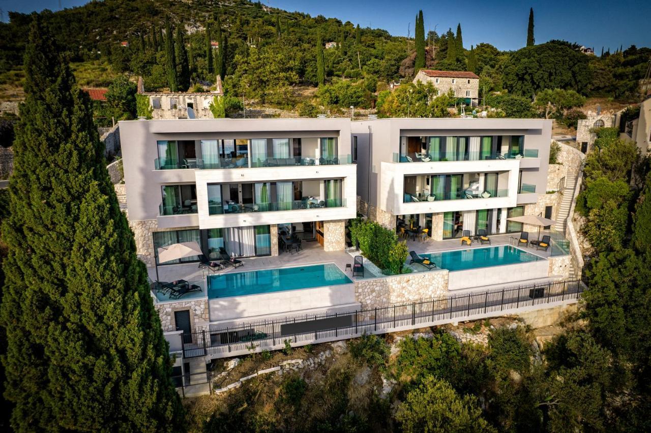 Luxury Maris 5* Villa