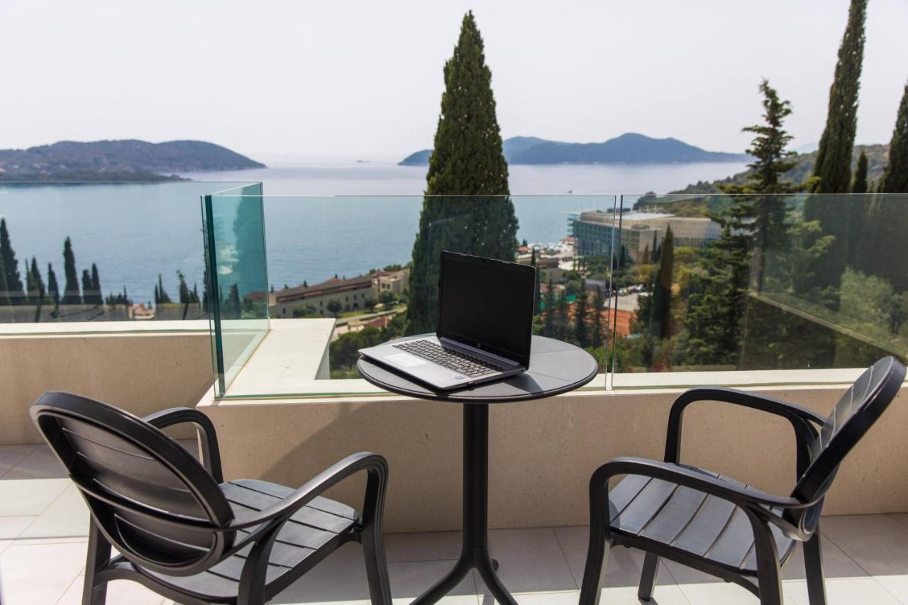 Luxury Maris 5* Villa