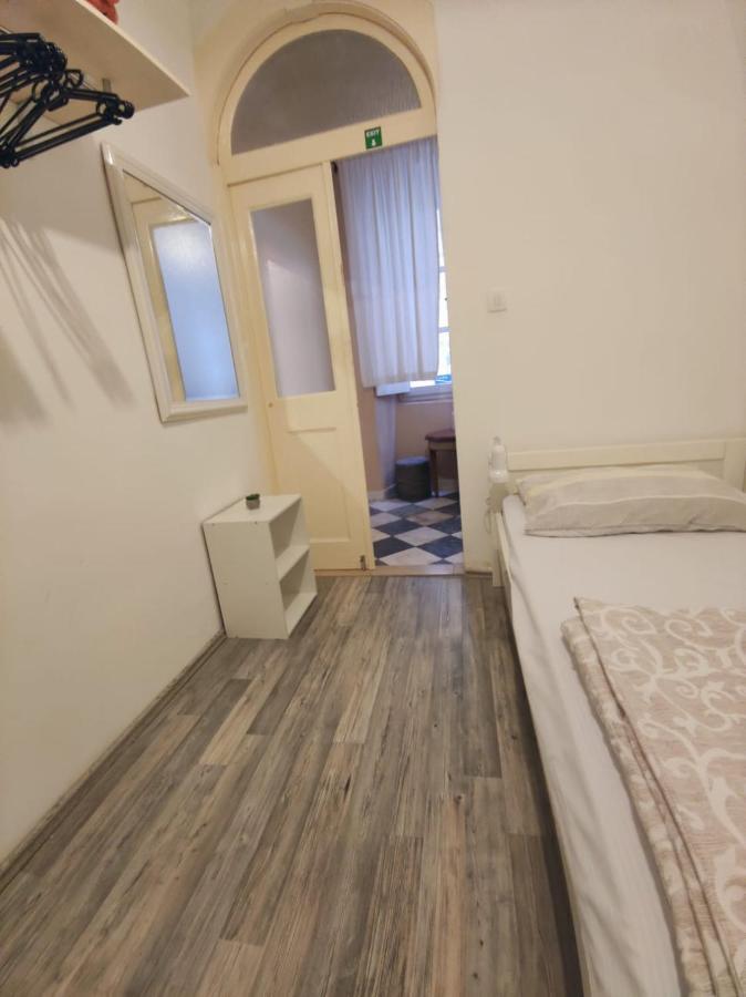 Appartement House Nina *