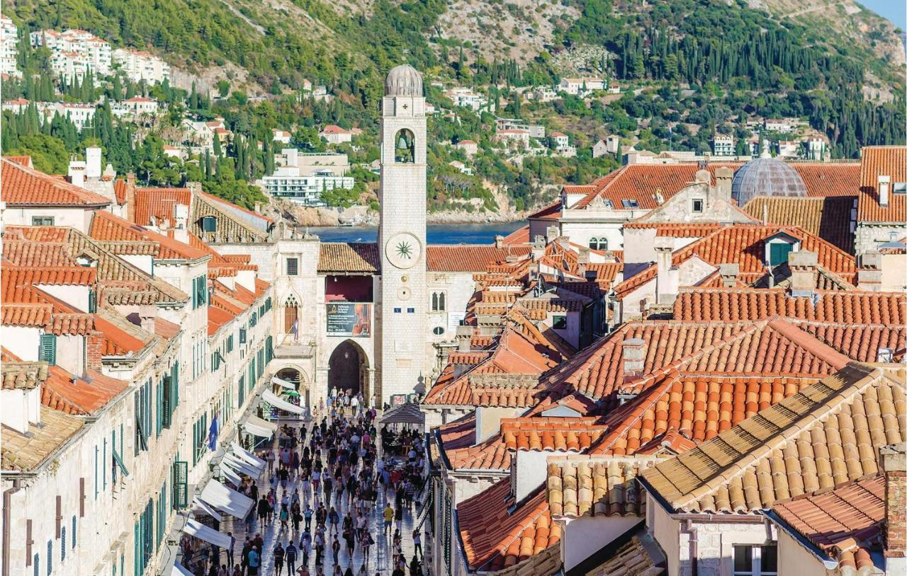 Iva Vojnovica Ii * Dubrovnik