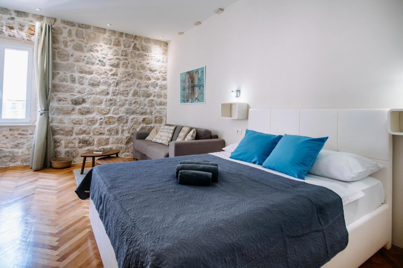 Apartment Amorozo By Duhomes
