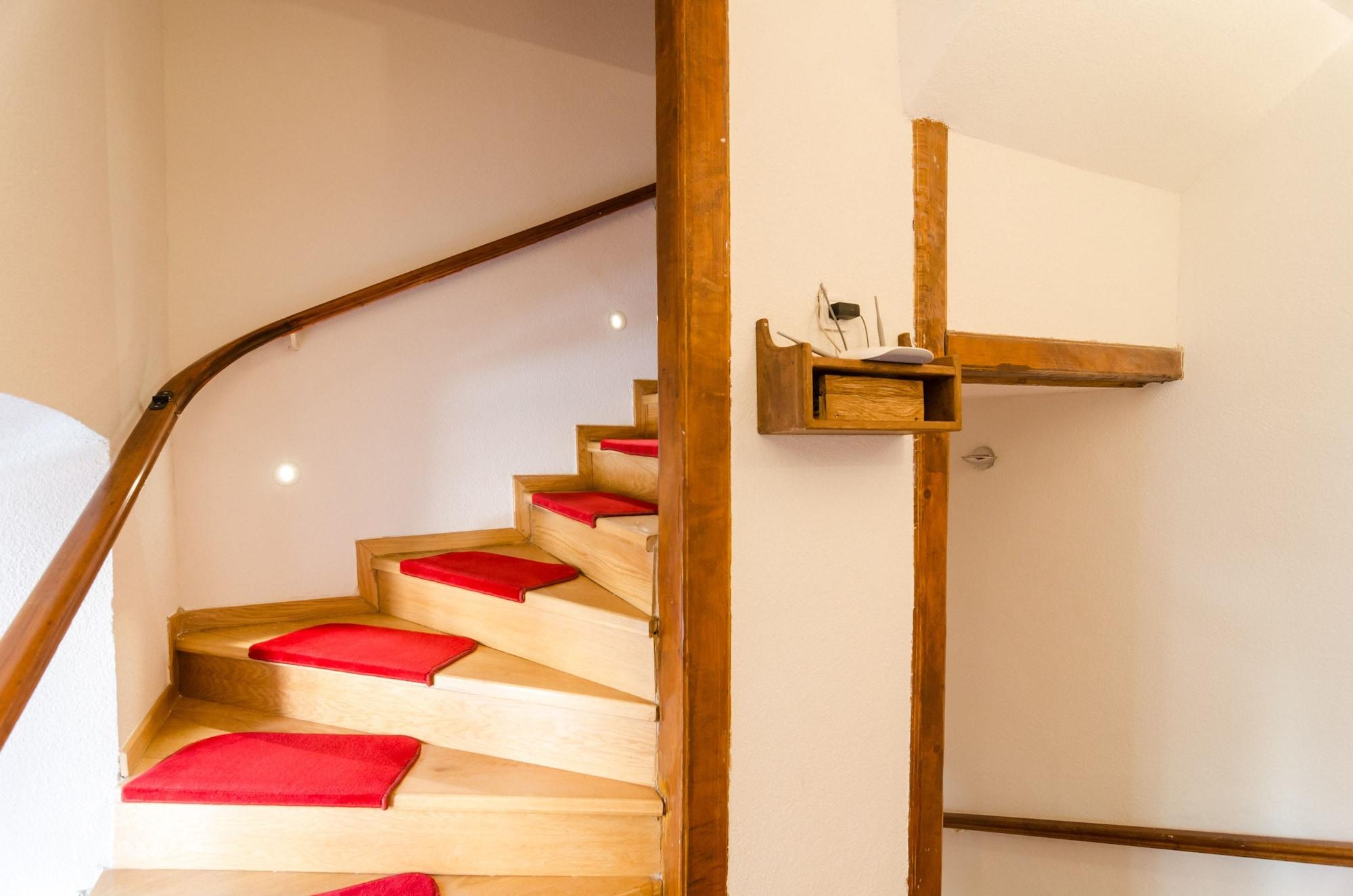 Guest house Eddie's Sea View Old Town 3*