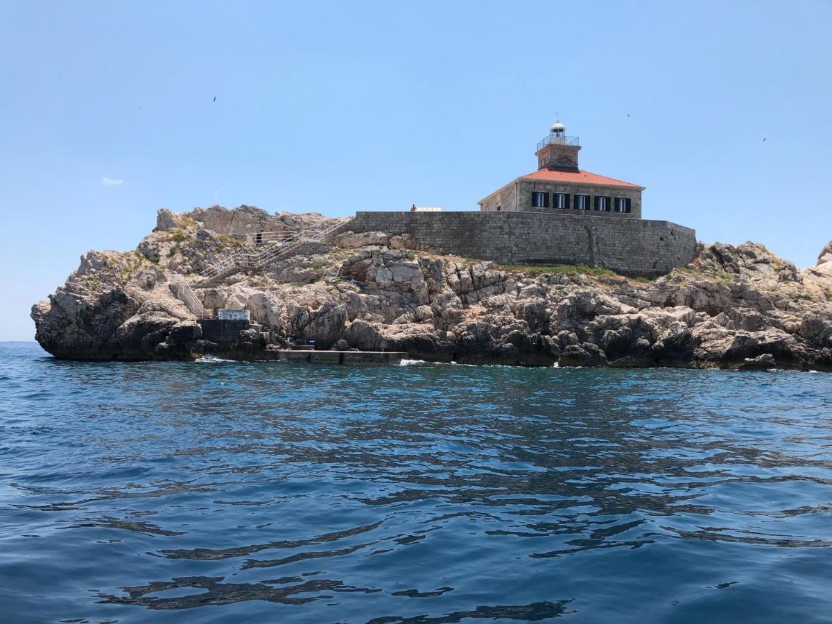 Lighthouse Grebeni Villa Dubrovnik