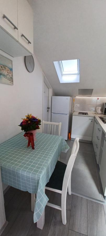 Captivating 1-bed In *
