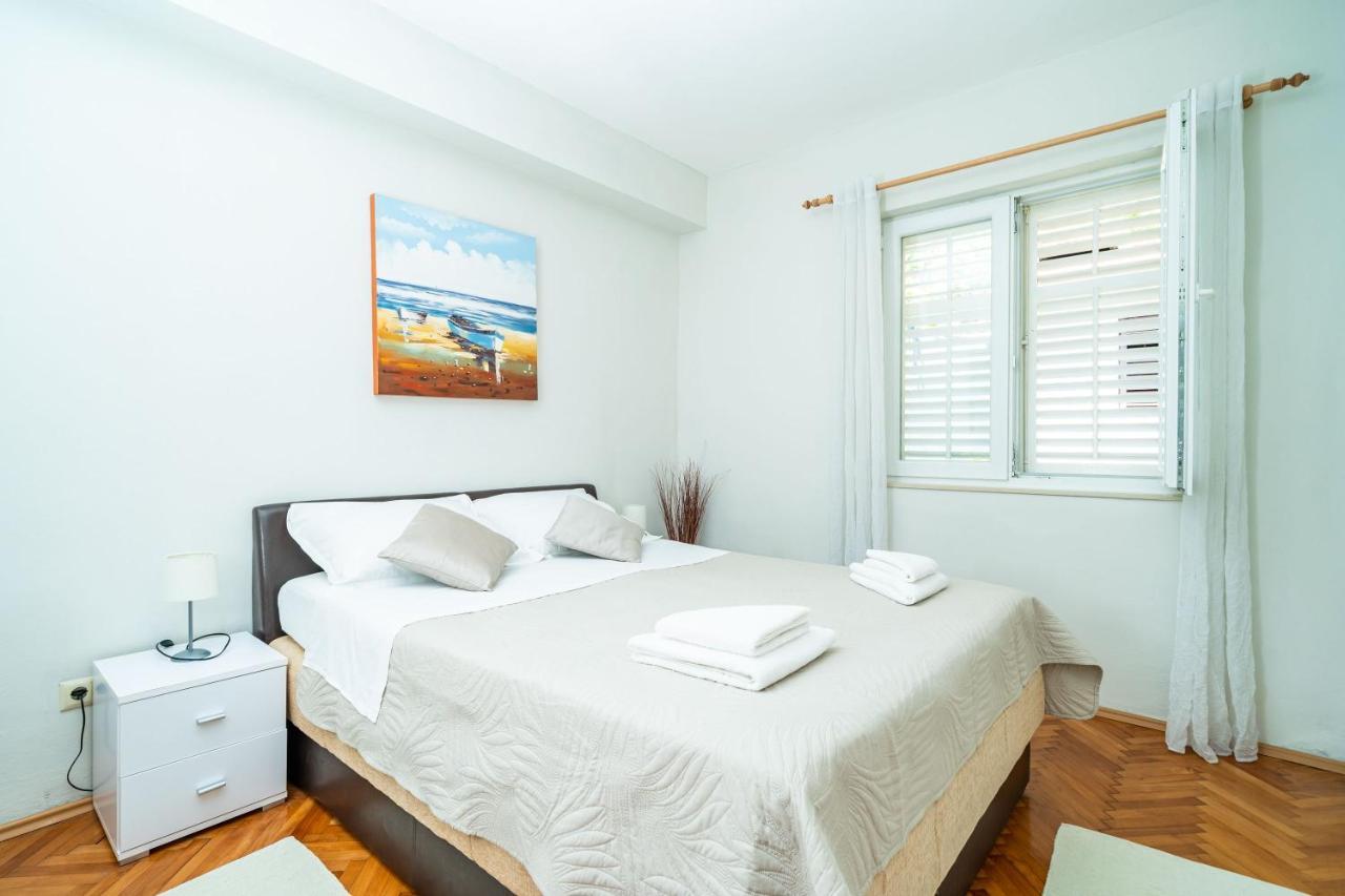 Nico Apartment