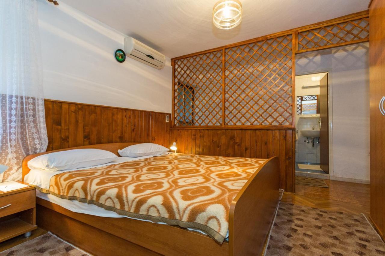Casa de hóspedes Perovic 3*