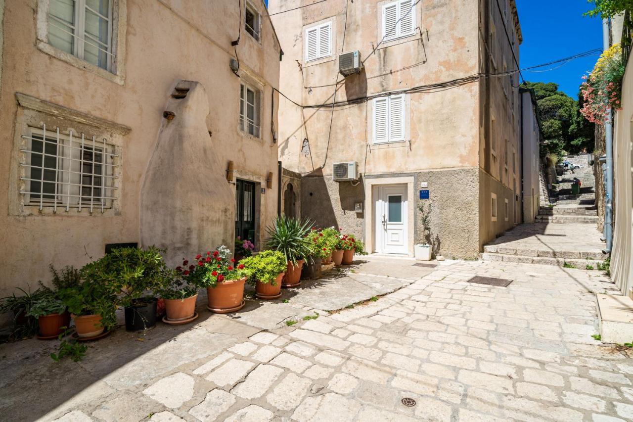 Apartment Old Town Historical *