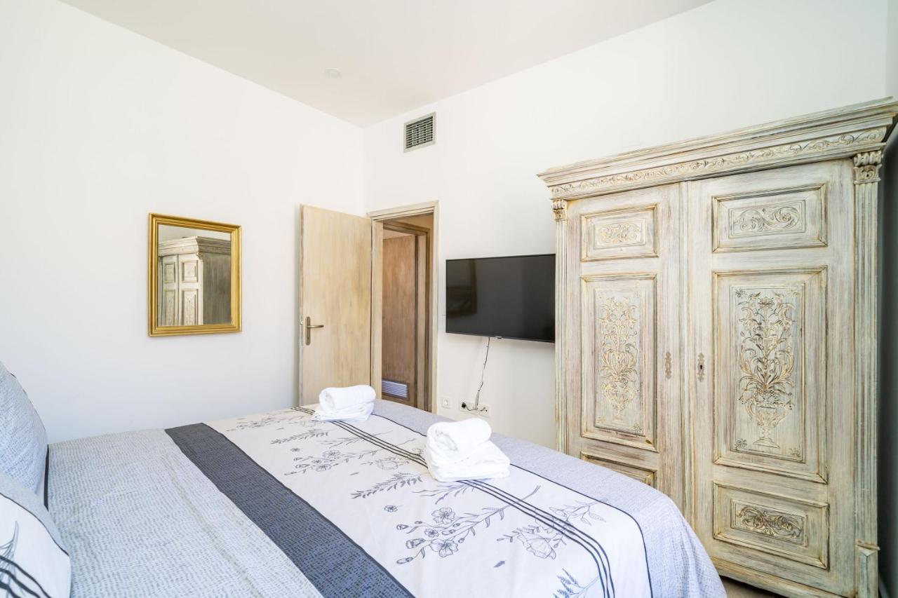 Apartment Luxury Petra With Terrace And View