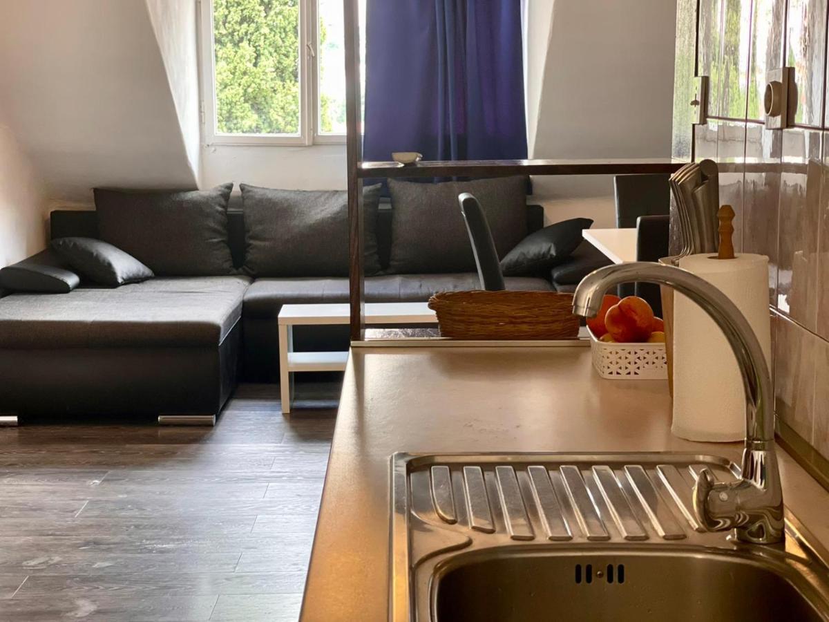 Rustical Retreat Apartamento *