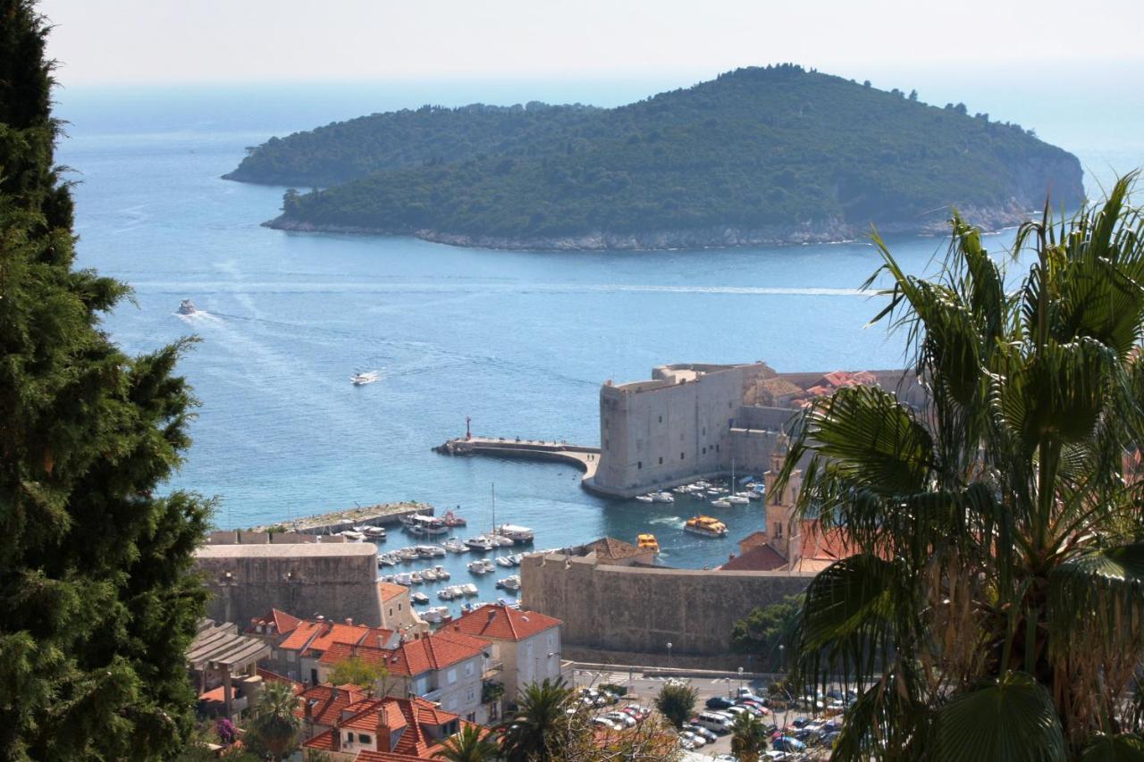 Apartment With A Parking Space - 4673 Dubrovnik