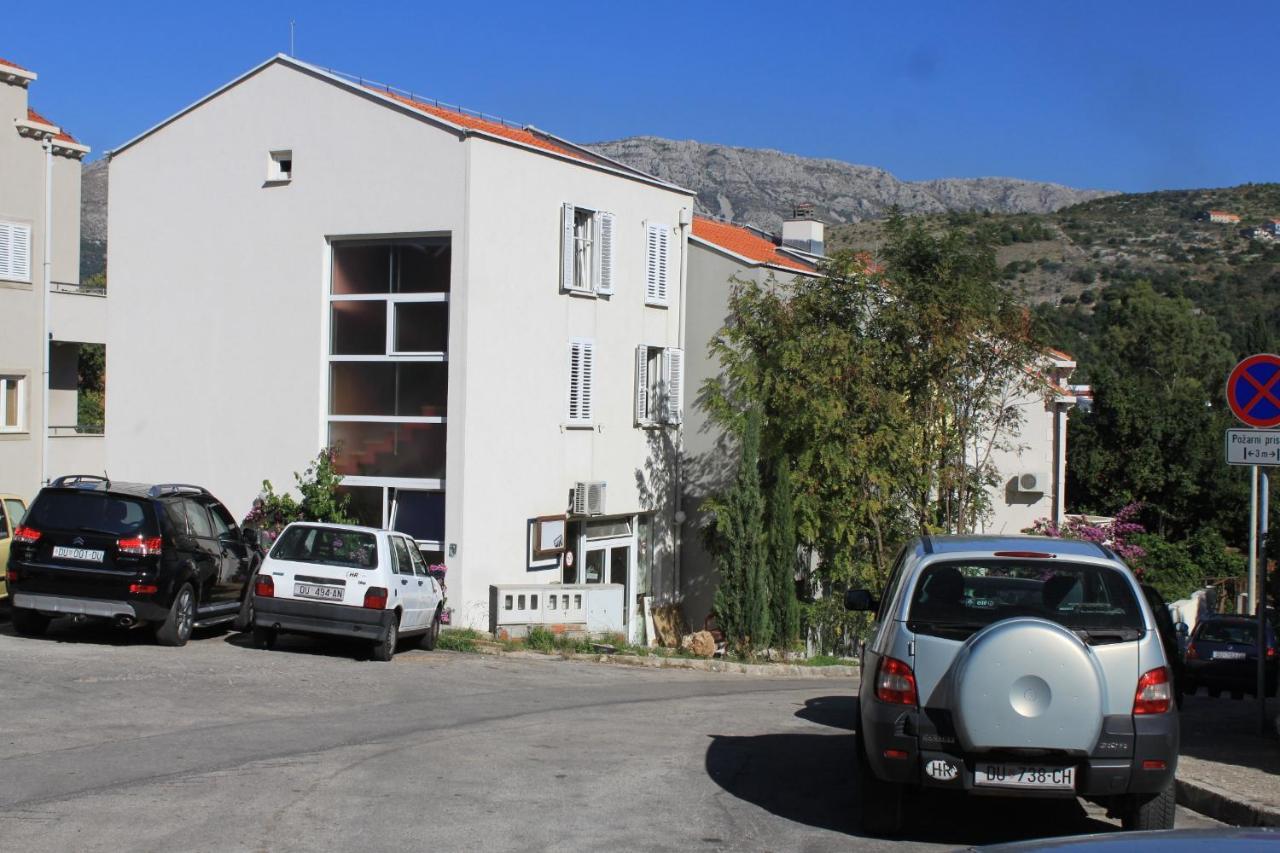 Apartment By The Sea - 8544