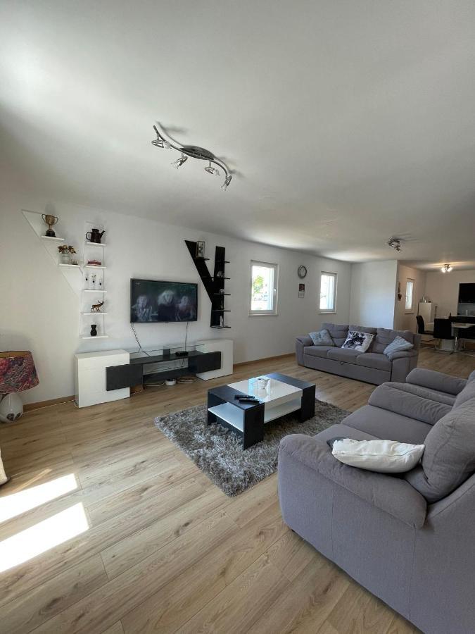 Apartment Pepo *