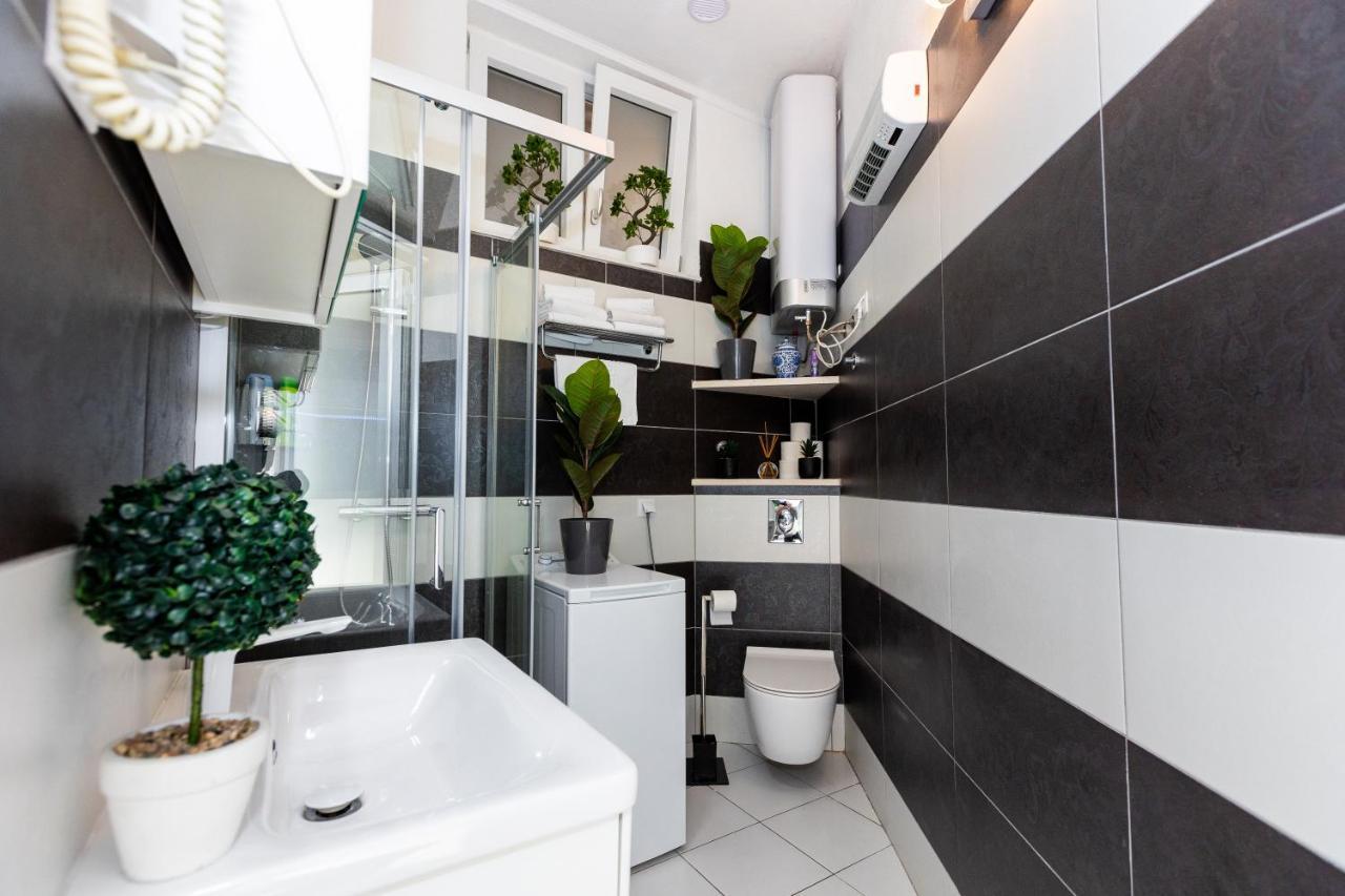 By The Way Hot Tub And Free Parking Appartement Dubrovnik