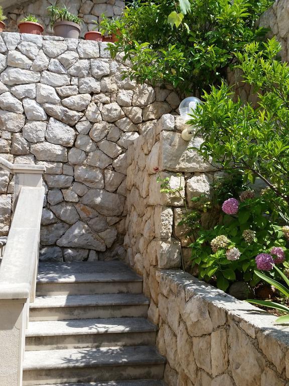Bilos Guest house 3*
