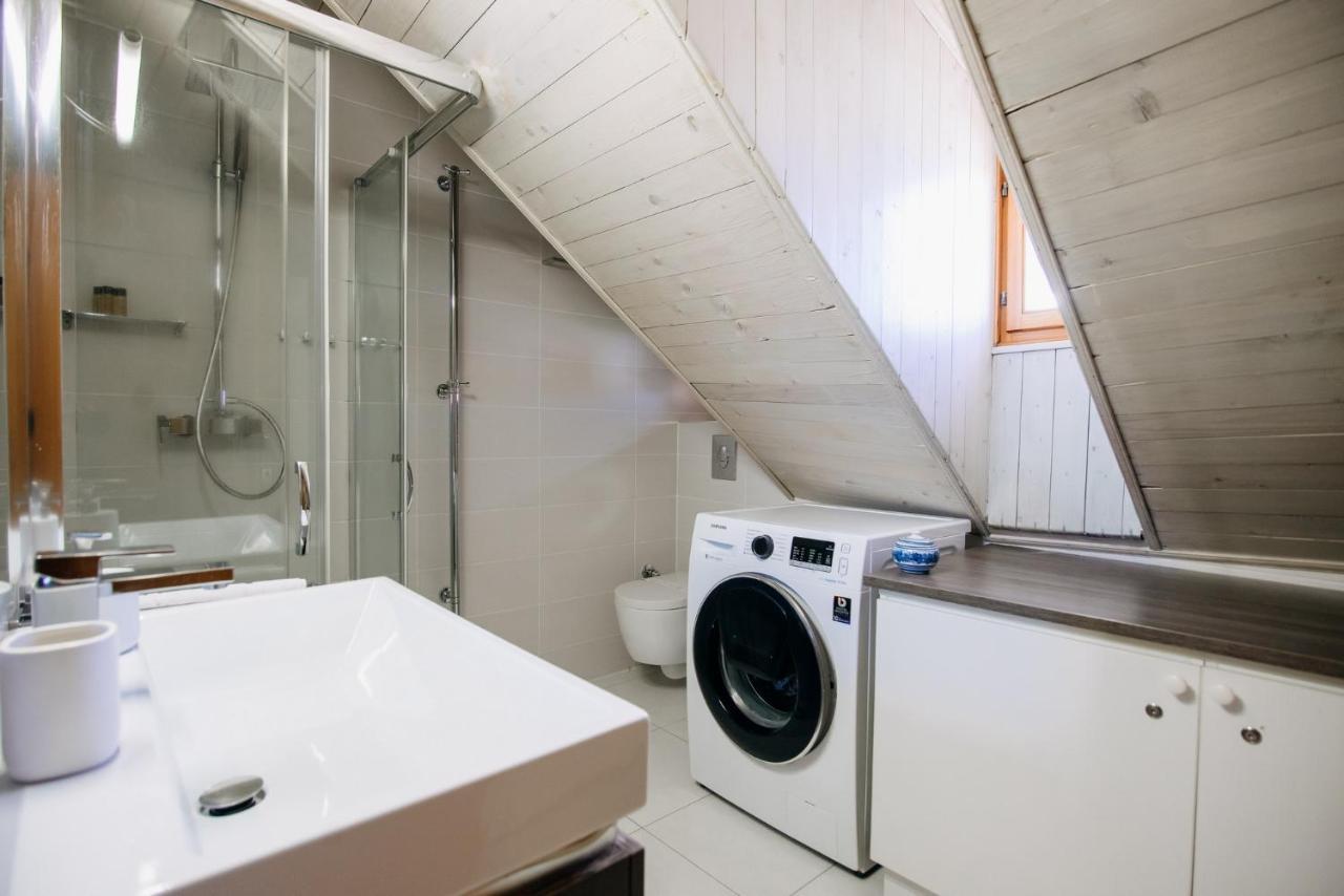 Apartment Secret Orange By Duhomes *