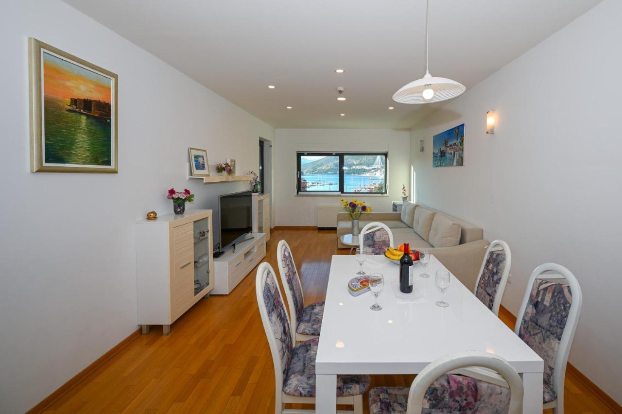 Apartment Sea View Porto With Secured Private Parking *
