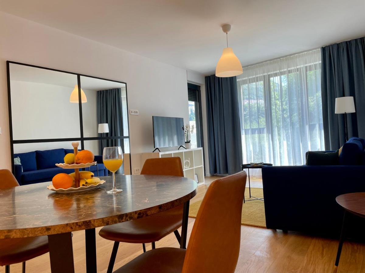 Laus Iii , Brand New Lovely One-bedroom