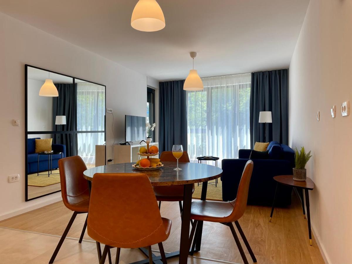 Apartment Laus Iii , Brand New Lovely One-bedroom