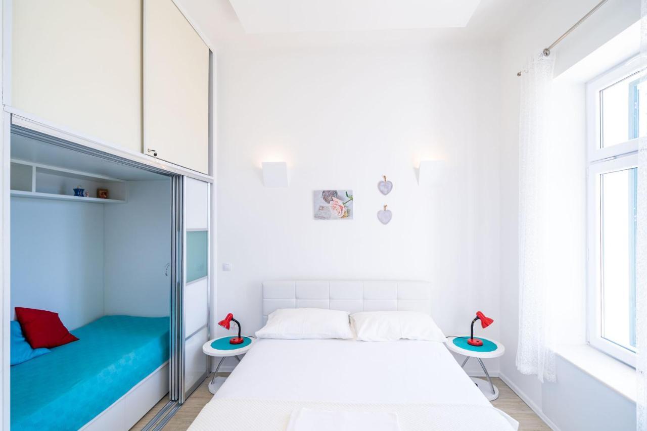 St Jacob Old Town & Sea View 2 Apartment *