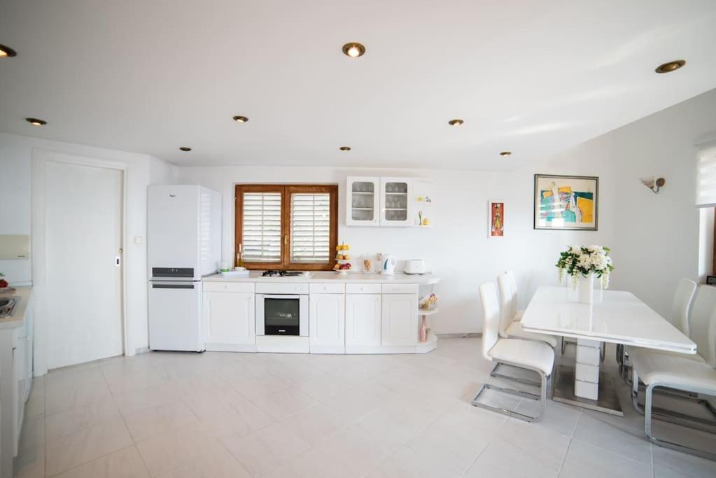 Apartment Anadora