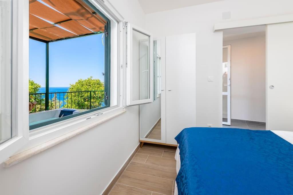 Apartment Luka 2 *