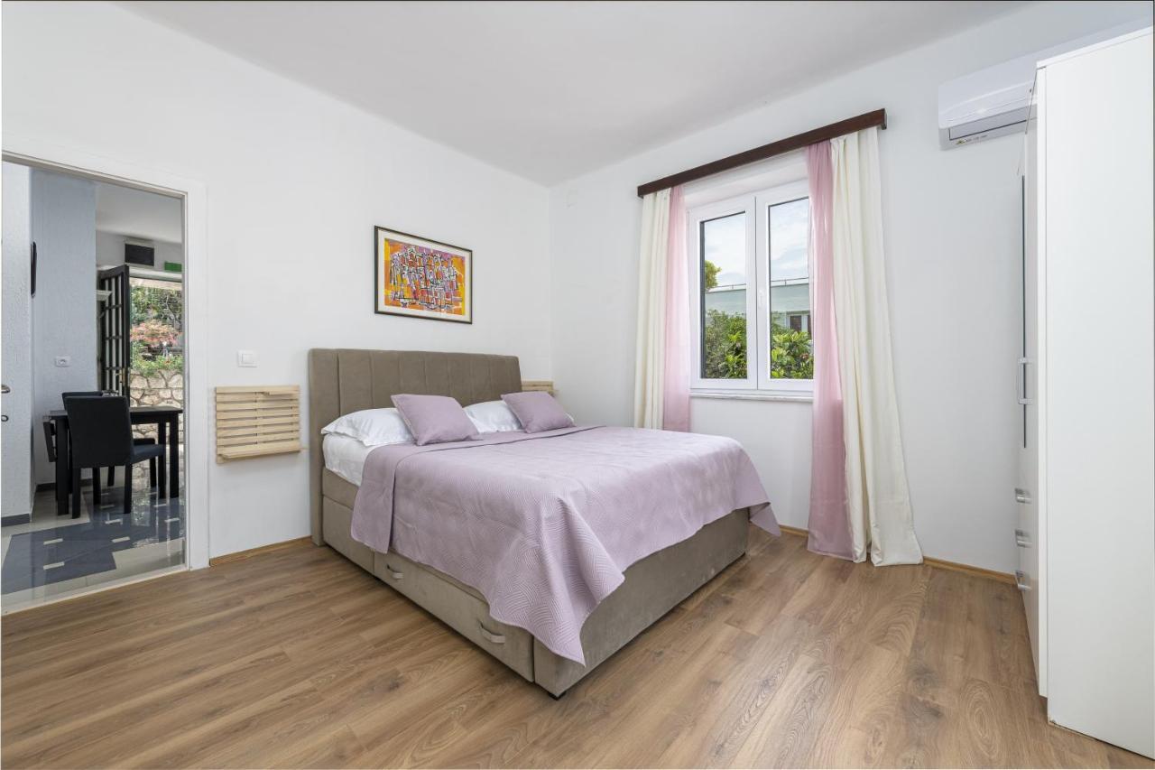 Apartment Iva *