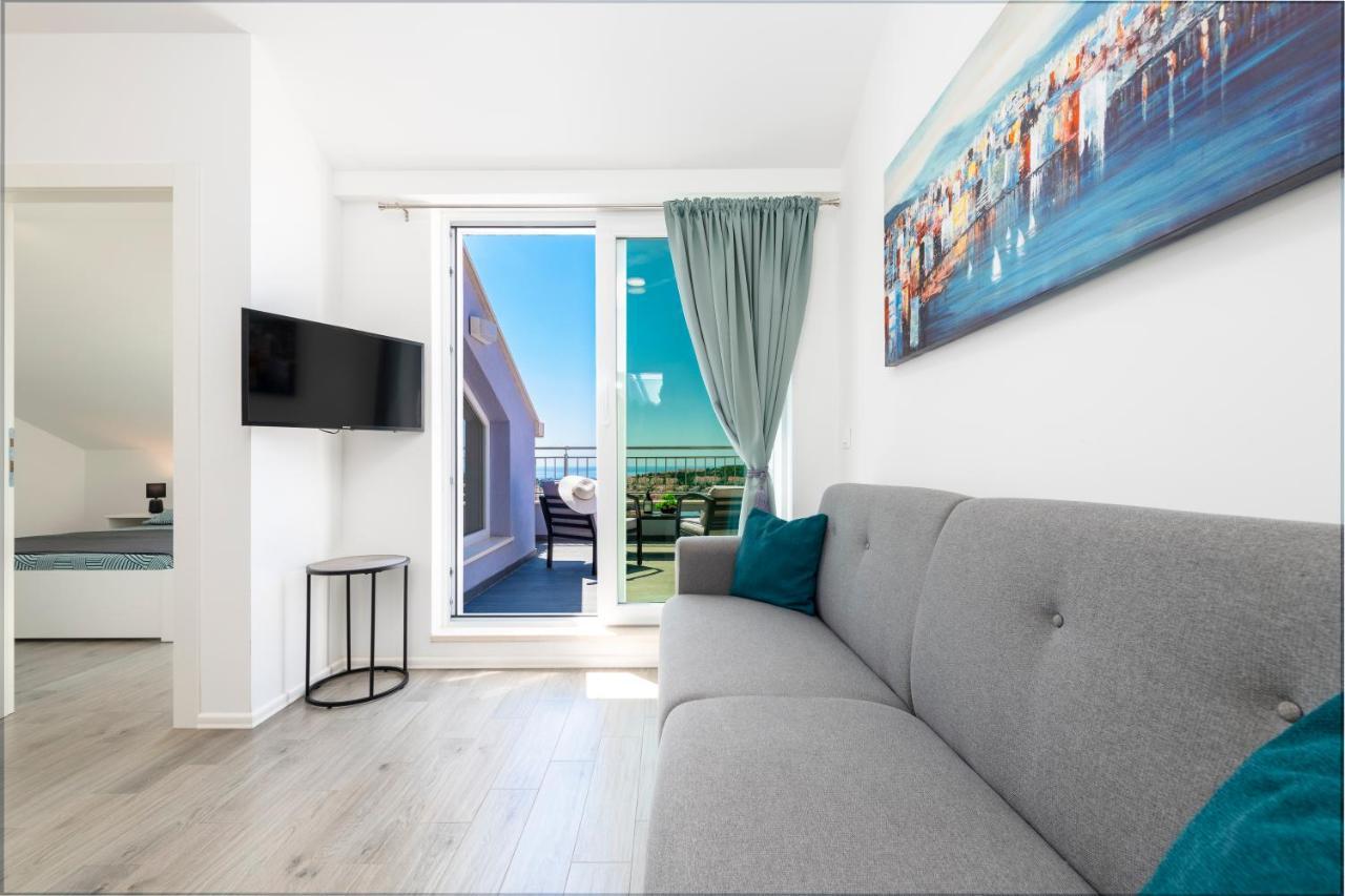 Ivan Apartment *