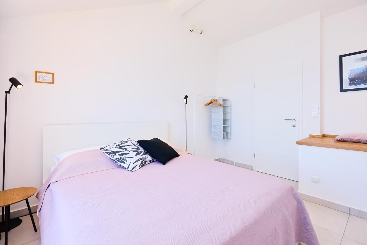 Hedera Estate Hedera A16 Apartment