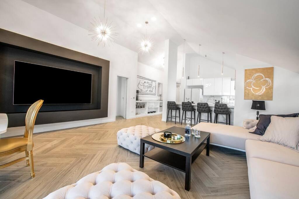 Apartment Big & Cute